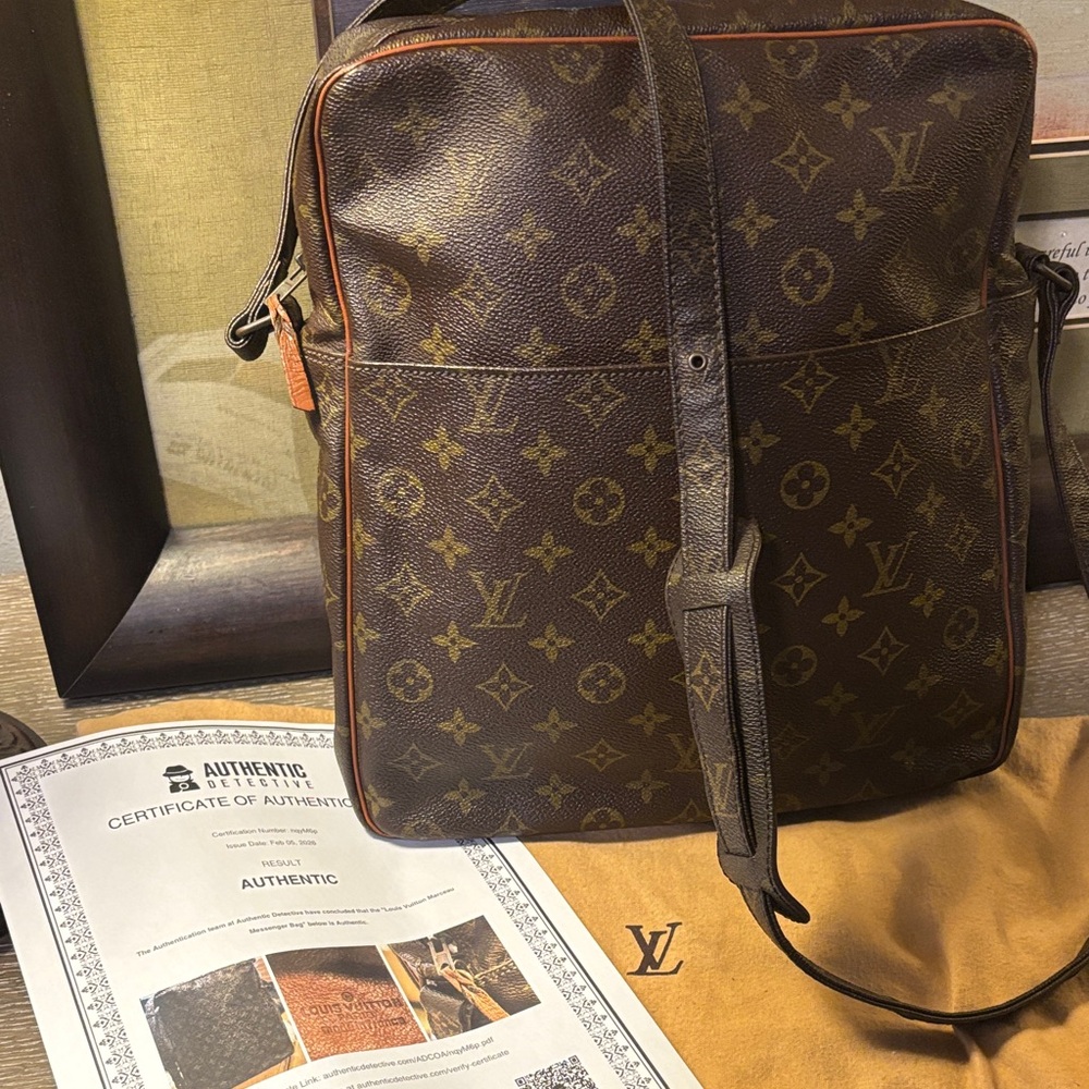 Louis Vuitton GM Marceau Messenger Bag Vintage w/ COA - Picture 2 of 16
